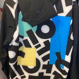 Men’s 686 Pullover Jackets